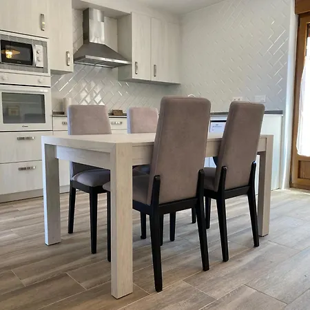 Apartment R2r - - C20d03
