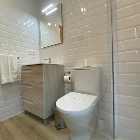 Apartment R2r - - C20d03 *